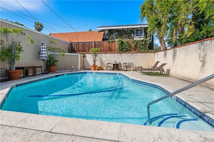 4807 Beck 2, Valley Village, California 91601