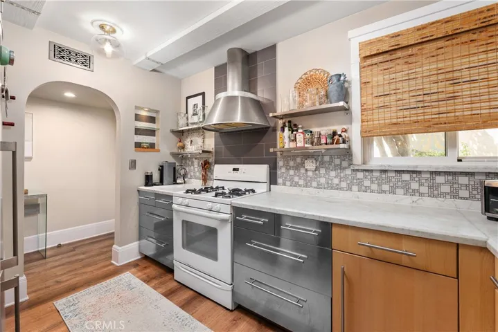 4807 Beck 2, Valley Village, California 91601