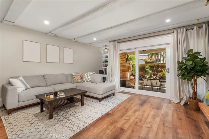 4807 Beck 2, Valley Village, California 91601
