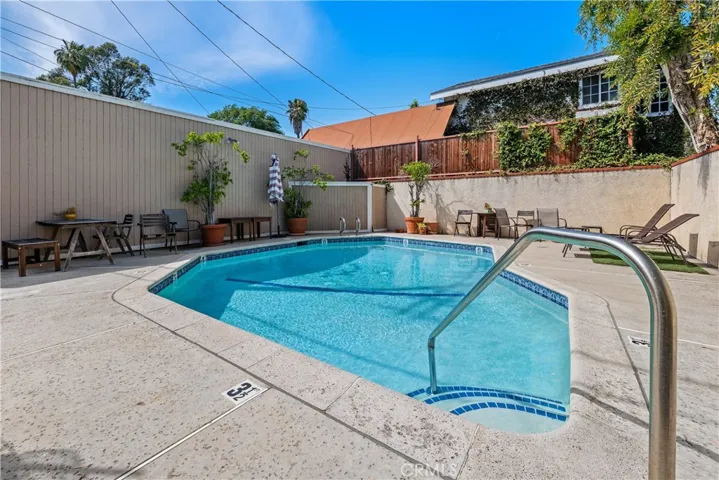 4807 Beck 2, Valley Village, California 91601