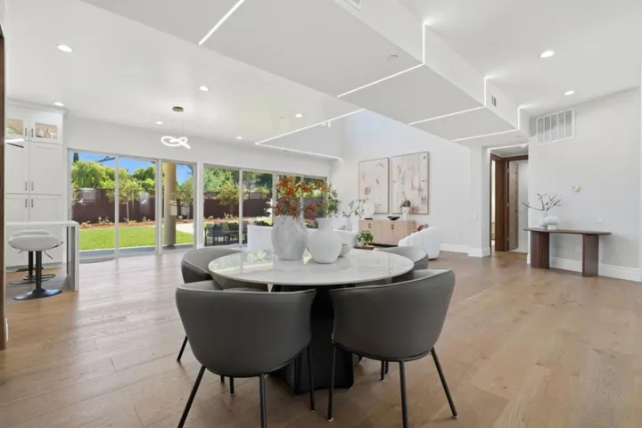14302 Lora Drive, Los Gatos, California 95032