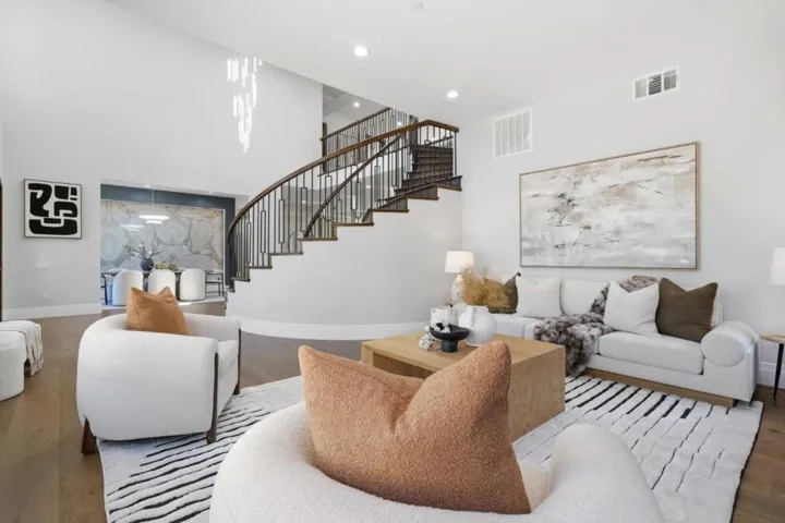 14302 Lora Drive, Los Gatos, California 95032