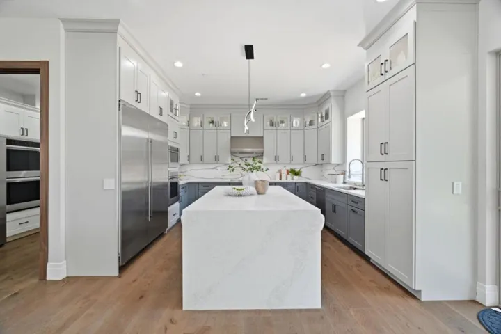 14302 Lora Drive, Los Gatos, California 95032