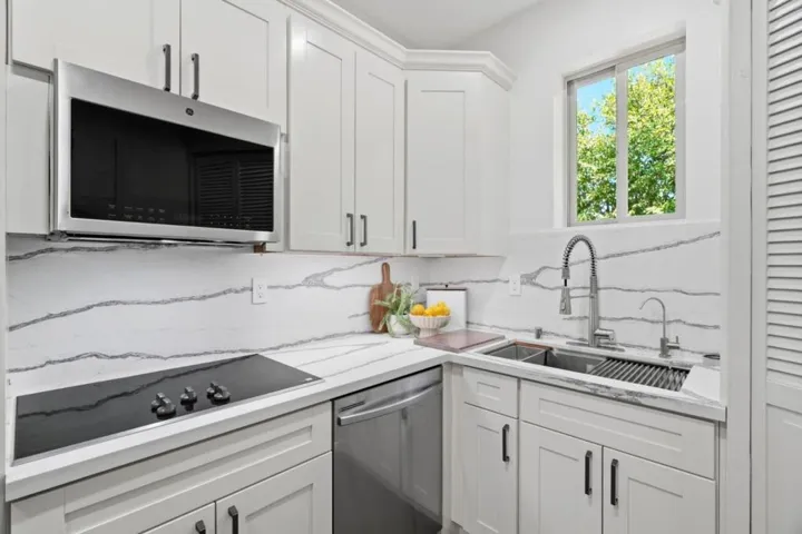 14302 Lora Drive, Los Gatos, California 95032