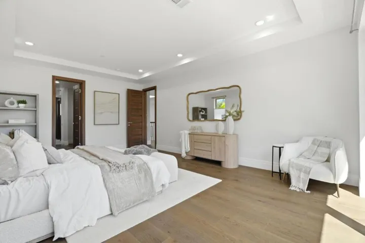 14302 Lora Drive, Los Gatos, California 95032