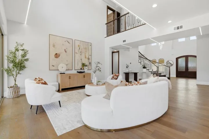 14302 Lora Drive, Los Gatos, California 95032