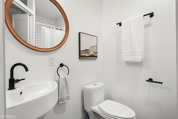 Bedroom 4 bathroom