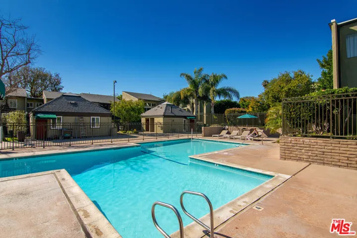 4925 Indian Wood Road 474, Culver City, California 90230