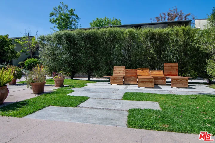 4925 Indian Wood Road 474, Culver City, California 90230