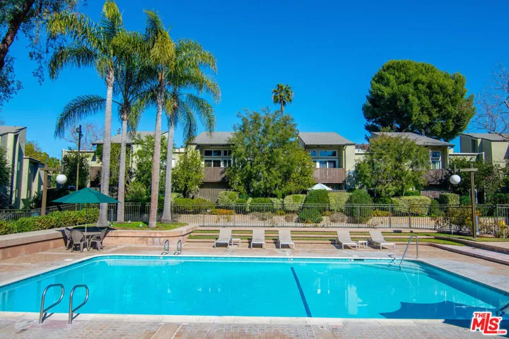 4925 Indian Wood Road 474, Culver City, California 90230