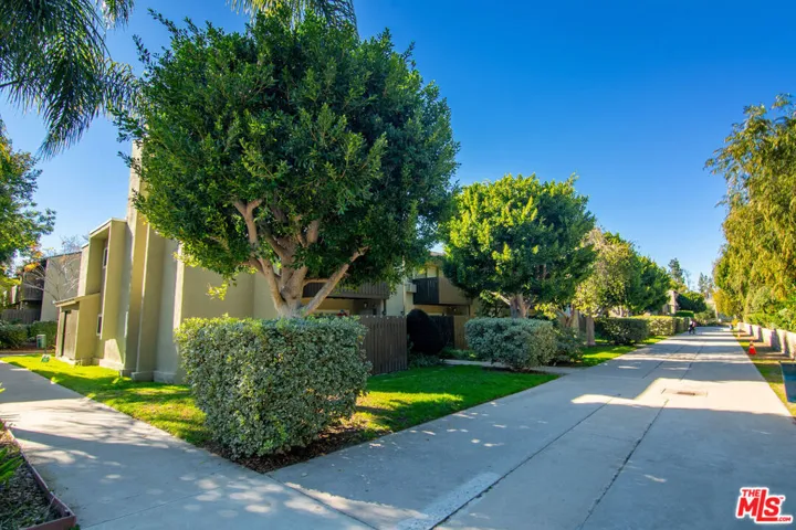 4925 Indian Wood Road 474, Culver City, California 90230
