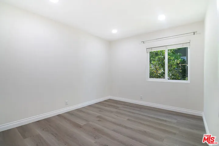 4925 Indian Wood Road 474, Culver City, California 90230