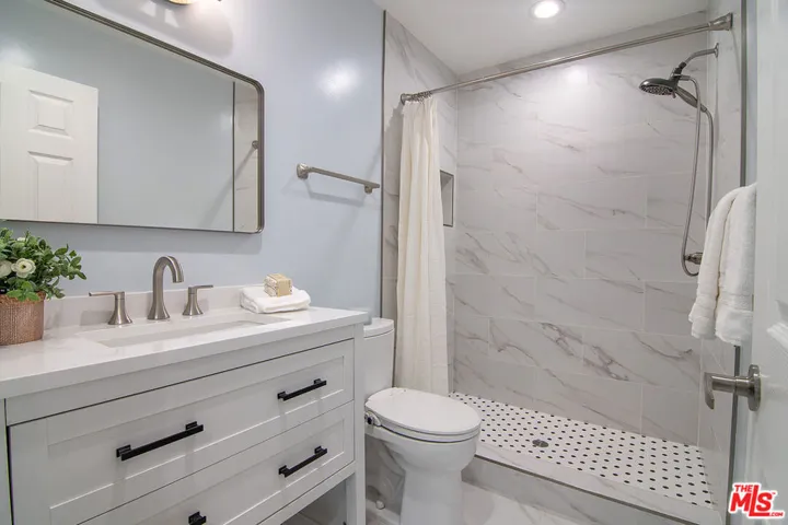 4925 Indian Wood Road 474, Culver City, California 90230