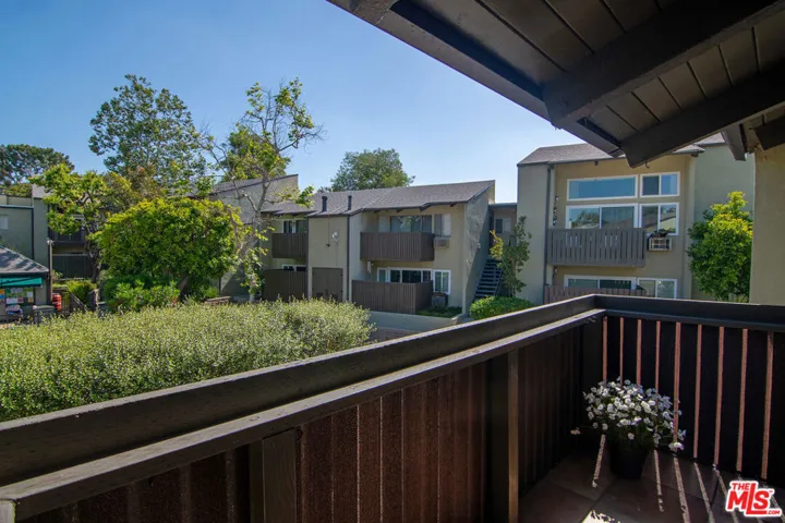 4925 Indian Wood Road 474, Culver City, California 90230
