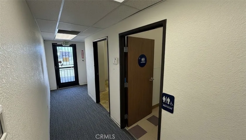 Imaged with AI flooring