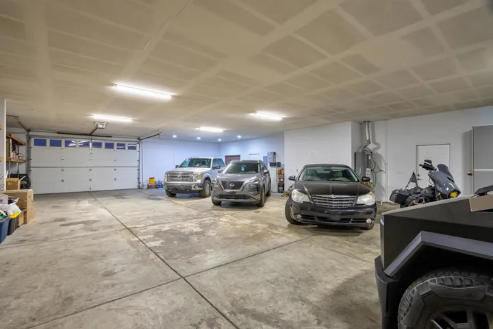 51-Garage