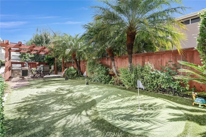 26 Cayman Brac, Aliso Viejo, California 92656