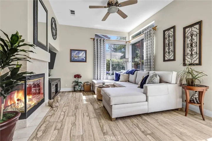 Family room with Gas fireplace
