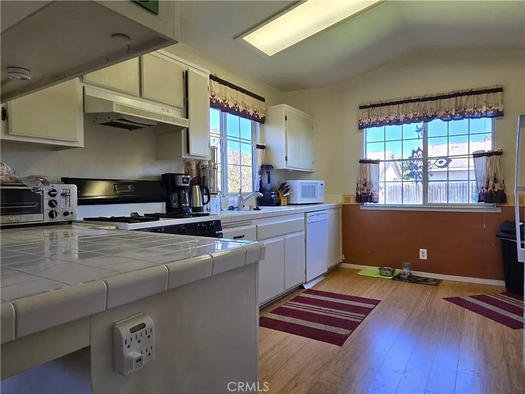 A practical, wellorganized kitchen that supports busy mornings, family meals, and everything in between.