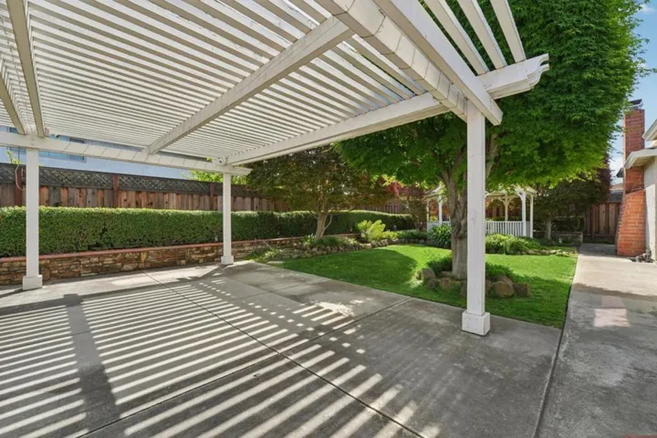 6620 Thames Drive, Gilroy, California 95020