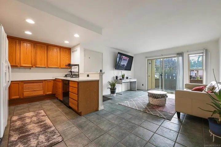 5918 Rancho Mission 59, San Diego, California 92108