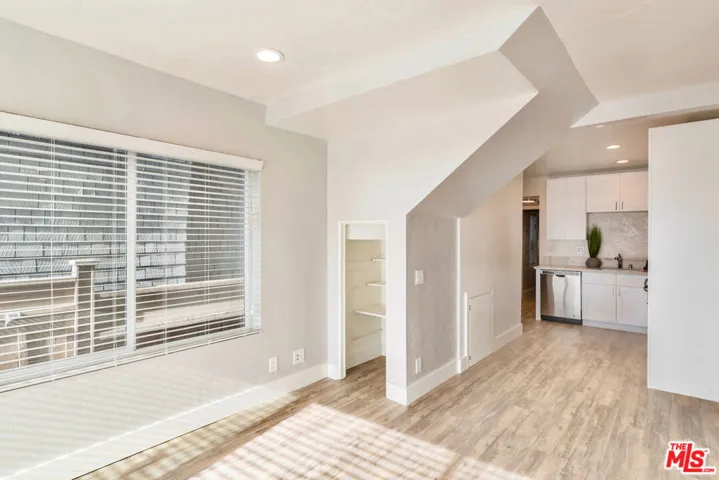 1836 The Strand, Hermosa Beach, California 90254