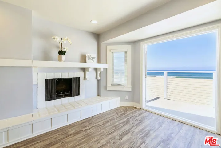 1836 The Strand, Hermosa Beach, California 90254