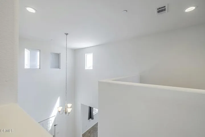 26-web-or-mls-AVOH--22