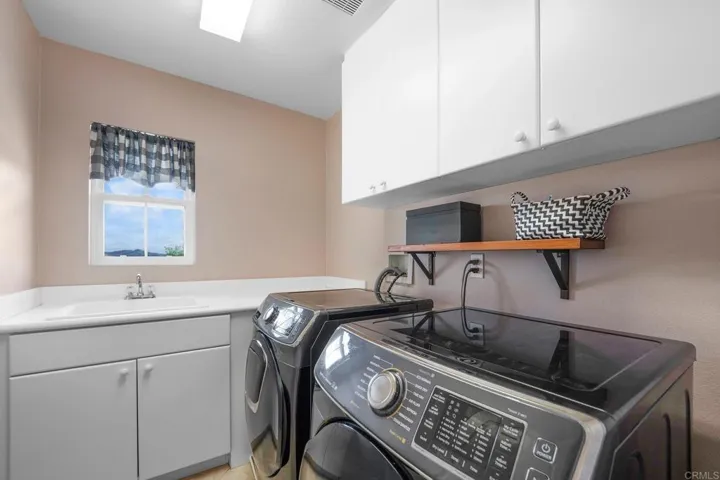 27853 Dogwood Gln, Escondido, California 92026