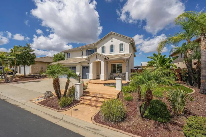 27853 Dogwood Gln, Escondido, California 92026