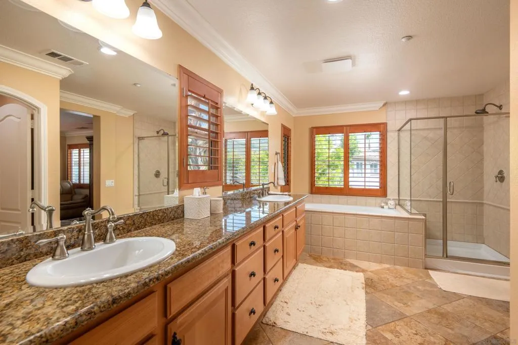Primary Bath/Spa
