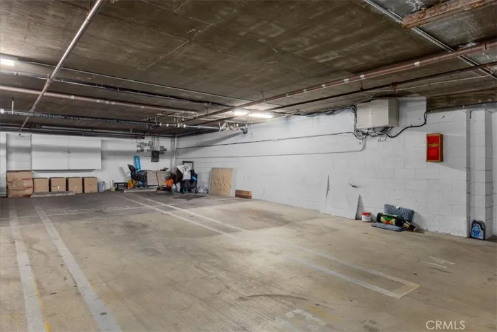 Garage - 2 parking spaces tandem
