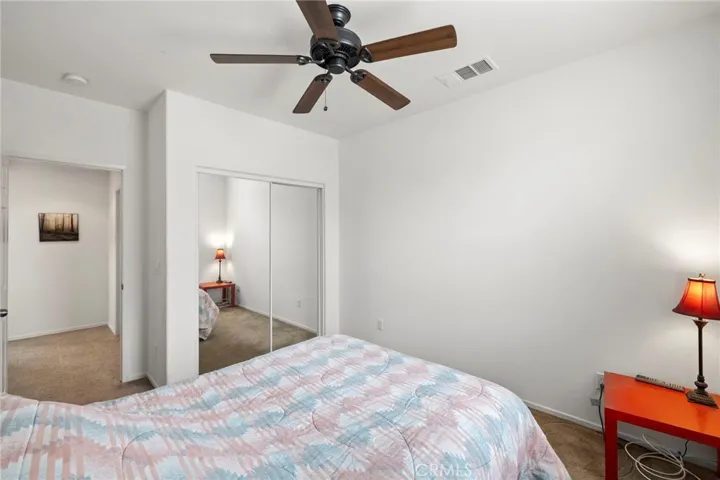 Upgraded Mirrored Wardrobe & Ceiling Fan