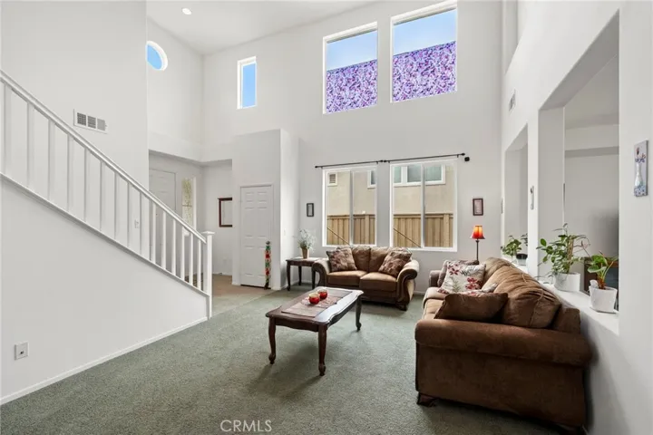 Amazing Rays of Sunshine throughout