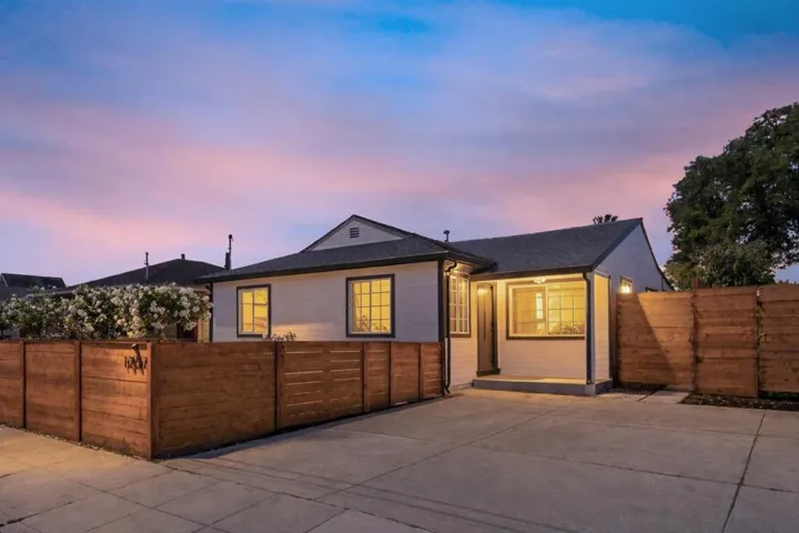 1257 Laurel Avenue, East Palo Alto, California 94303