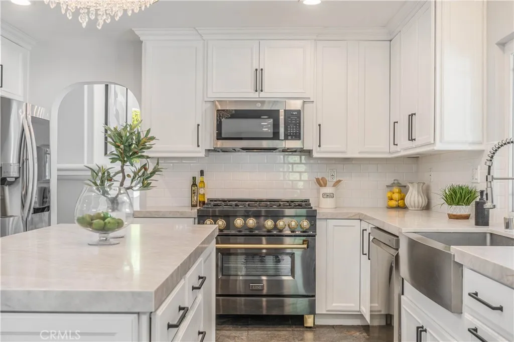 brand new stainless appliances