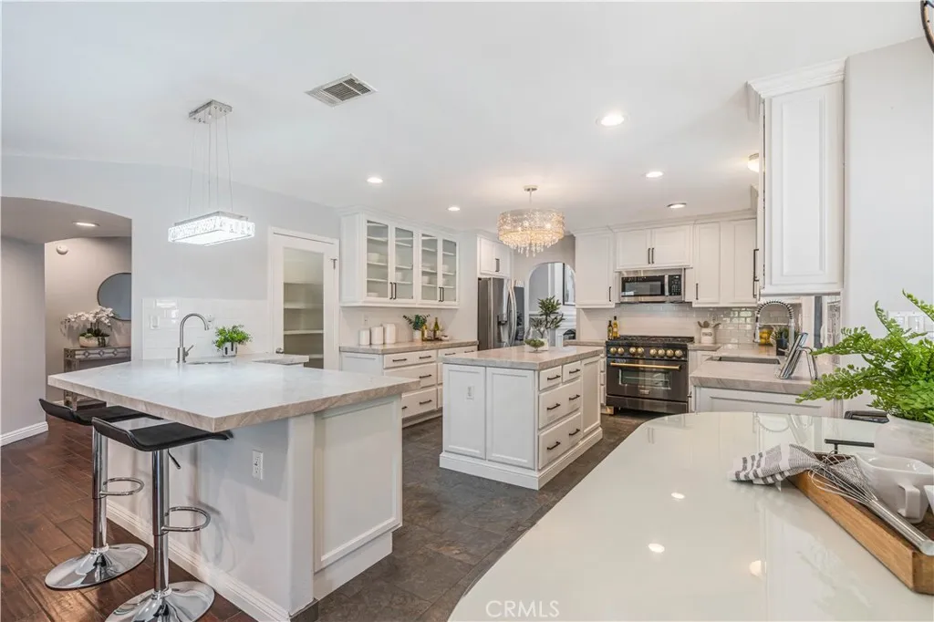 kitchen with breakfast bar counter