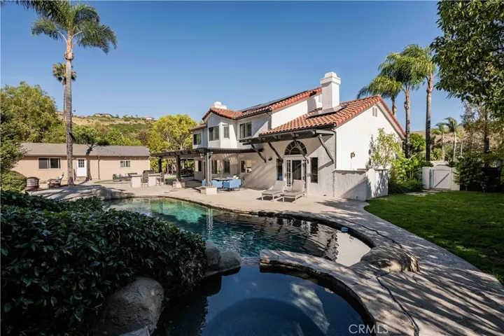 lots of sun in the late afternoon