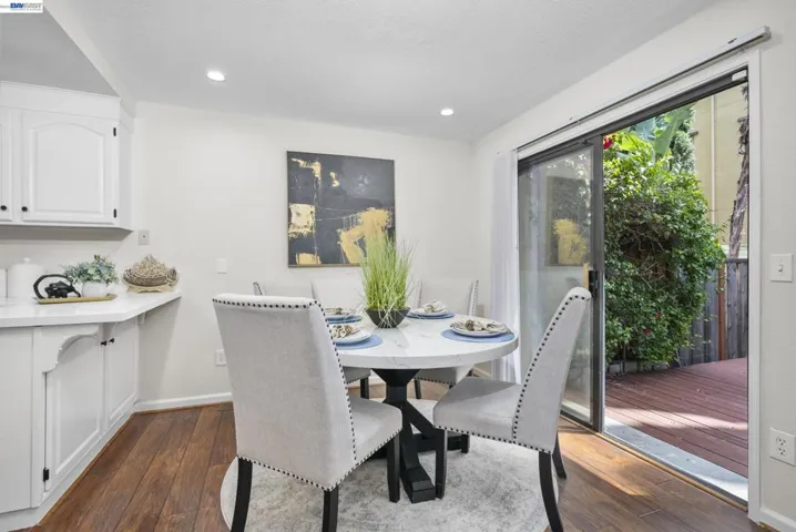 Flexible dining or workspace with outdoor views