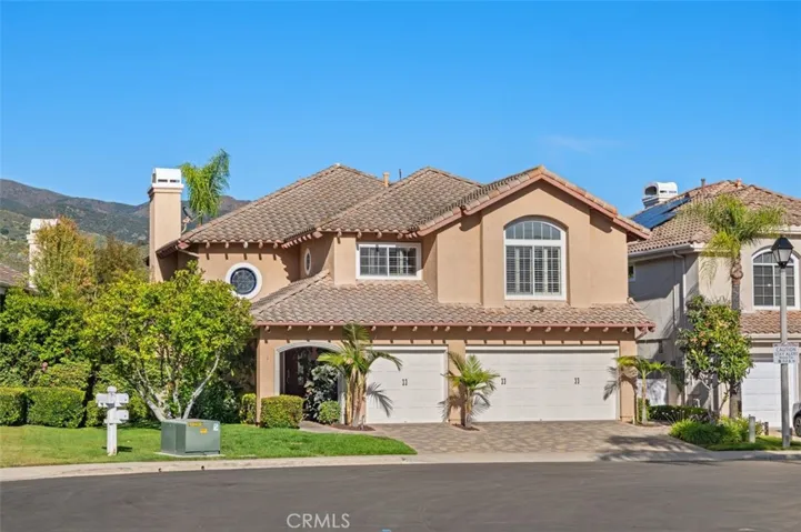 Beautiful 6 Beaconsfield!