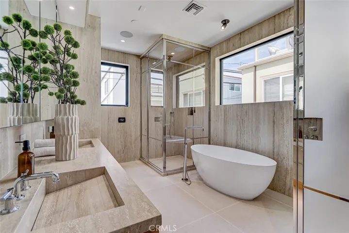 315 25th, Manhattan Beach, California 90266