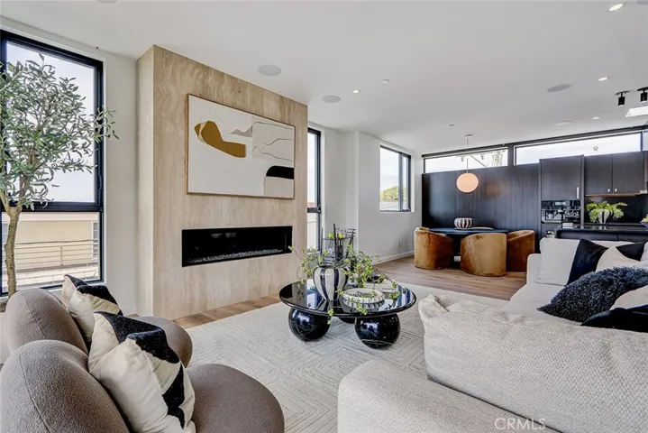 315 25th, Manhattan Beach, California 90266