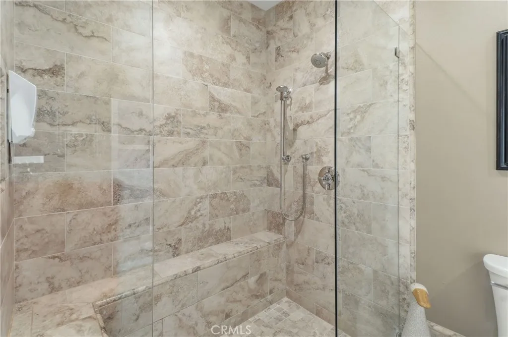 Primary Bathroom With Tiled Shower & Temperature Controled Shower