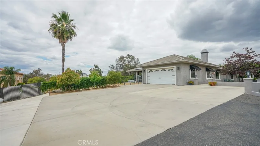 Front of Home Side Angle /Garage