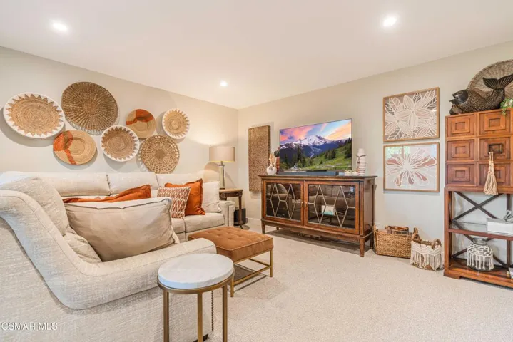 31556 Agoura Road 2, Westlake Village