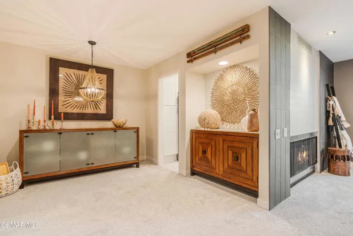 31556 Agoura Road 2, Westlake Village