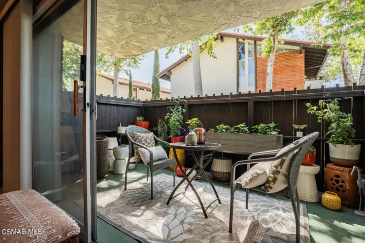 31556 Agoura Road 2, Westlake Village