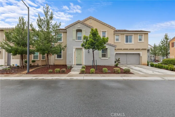 921 Bluebell, Beaumont, California 92223