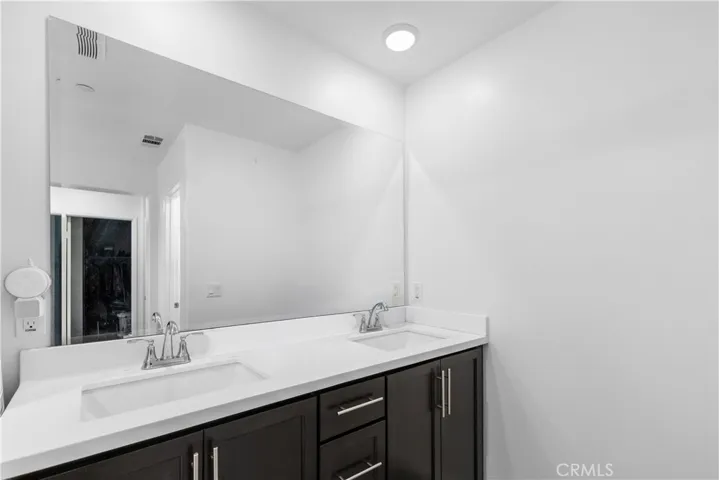 921 Bluebell, Beaumont, California 92223