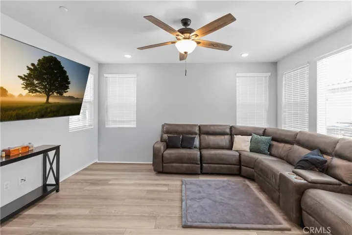921 Bluebell, Beaumont, California 92223